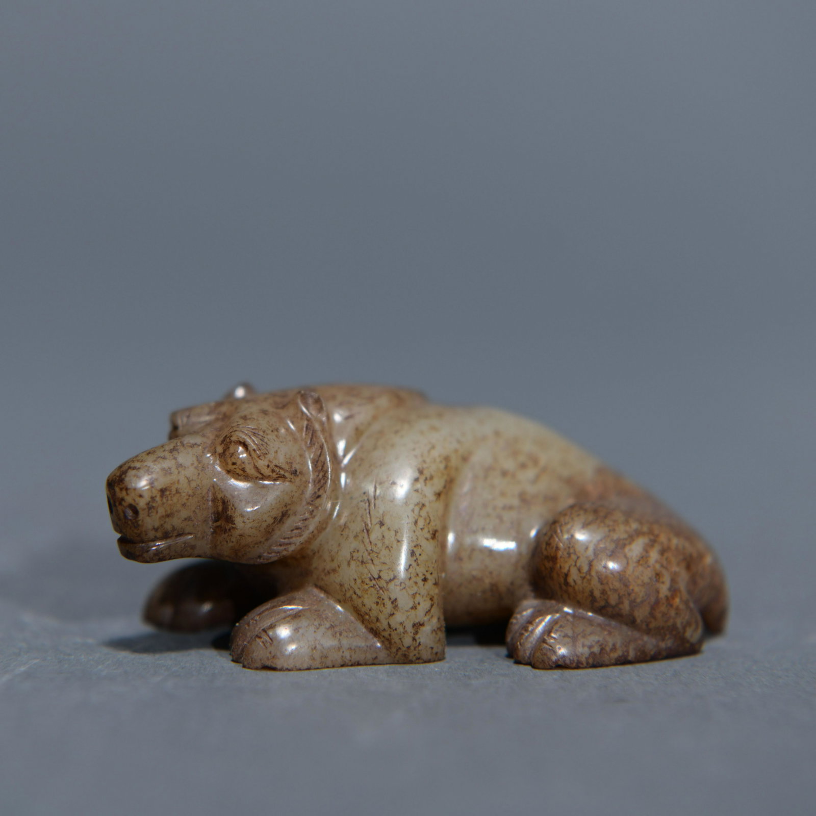 Carved Hetian Jade Figure of : Carved Hetian Jade Figure of Beast Length:5.7cm, Width:3cm, Height:2.3cm,