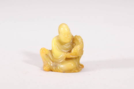 Carved Shoushan Stone Arhat: Carved Shoushan Stone Arhat Length:4.5cm, Height:5.5cm, Weight:77g Detailed condition reports are not included in this catalog. For additional information, including condition reports, please