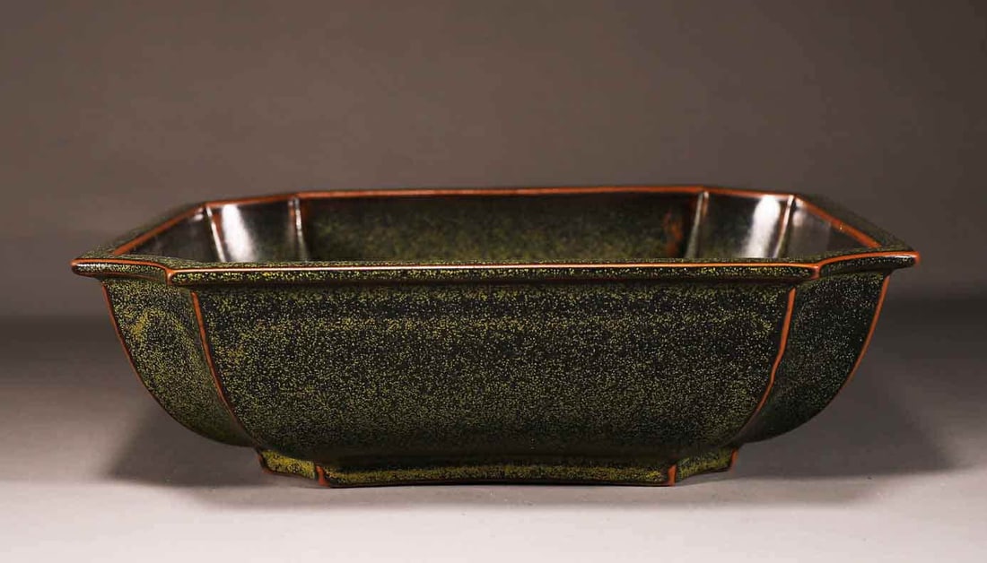 An Inscribed Square Washer: An Inscribed Square Washer Length: 21cm, Height: 6cm Condition: Condition reports are rendered as specialist opinion by the staff of the Auction House and not as statements of fact. We do not guarante