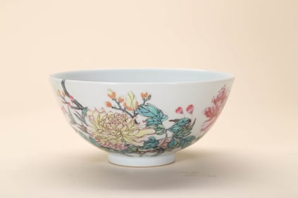A FAMILLE ROSE 'PEONY AND BUTTERFLY' BOWL