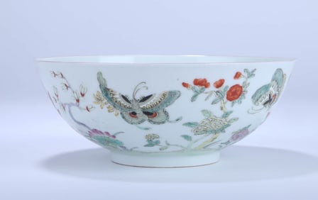 A FAMILLE ROSE 'BUTTERFLY AND FLOWER' LARGE BOWL