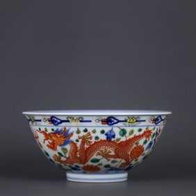 A WUCAI 'DRAGON AND PHOENIX' BOWL