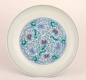 A DOUCAI 'SCROLLING LOTUS' DISH