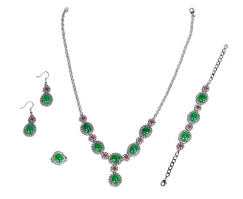 A SET OF JADEITE JEWELRY