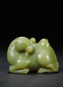A JADE CAMEL