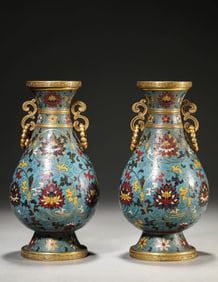 A PAIR OF CLOISONNé 'INTERLOCKING LOTUS' VASES