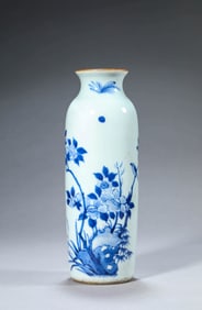 A BLUE AND WHITE 'FLOWER AND BIRD' VASE