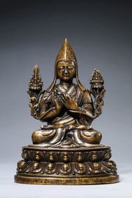 AN ALLOY BRONZE SILVER-INLAID TSONGKHAPA