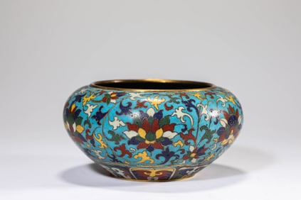 A CLOISONNé ENAMEL 'INTERLOCKING LOTUS' BOWL