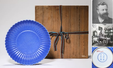 A BLUE-GLAZED CHRYSANTHEMUM-PETAL DISH