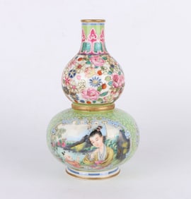 AN ENAMEL MEDALLION 'FIGURES' GOURD-SHAPED VASE