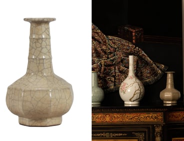 A GE TYPE LONG-NECKED VASE