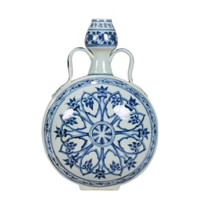 A BLUE AND WHITE 'FLORAL ROUNDELS' MOONFLASK