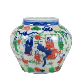 A WUCAI 'FIGURE SCENES' SMALL JAR