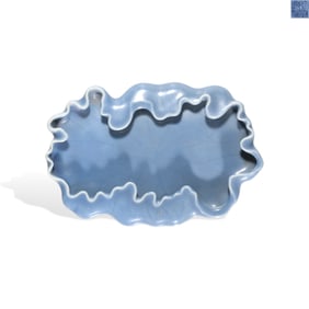 A SKY-BLUE GLAZED LOTUS-LEAF SHAPED WASHER