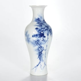 A BLUE AND WHITE 'FLOWERS AND BIRDS' VASE