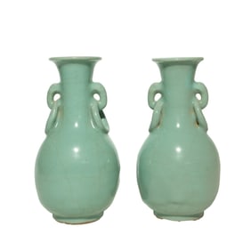 A PAIR OF LONGQUAN CELADON VASES