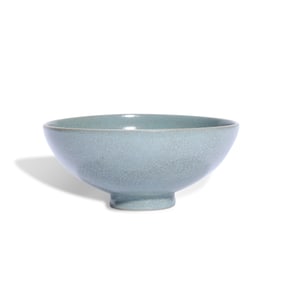 A RU-TYPE CELADON BOWL