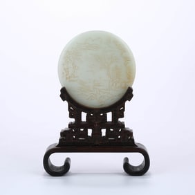 A WHITE HOTAN JADE WITH GILT 'LANDSCAPE' INKSTONE SCREEN