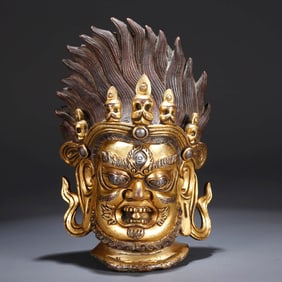 A GILT-BRONZE BUDDHA HEAD