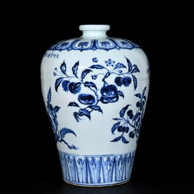 A BLUE AND WHITE 'SANDUO' MEIPING