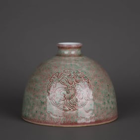 A PEACHBLOOM 'PHOENIX MEDALLIONS' TAIBAI VESSEL