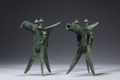 A SET OF JUE CUPS