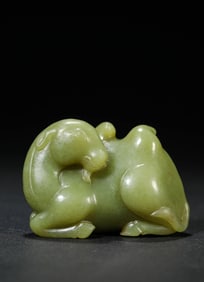 A JADE CAMEL