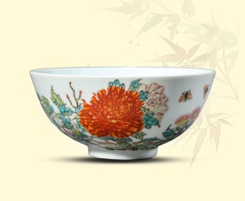 A FAMILLE-ROSE 'FLORAL' BOWL