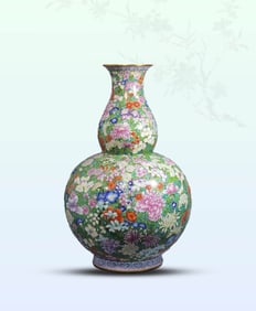 A YANGCAI 'FLOWERS' JAR