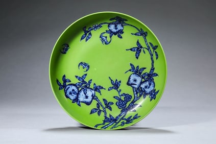 A GREEN-GLAZED BLUE AND WHITE 'SHOU ' DISH