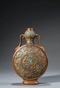 A BRONZE-GLAZED AND GILT CARVED 'INTERLOCKING BATS AND DRAGONS' MOONFLASK