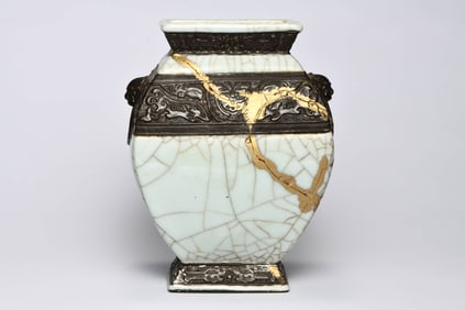 A GE-GLAZED VASE