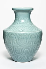 A PALE CELADON GLAZED 'BABAO' VASE