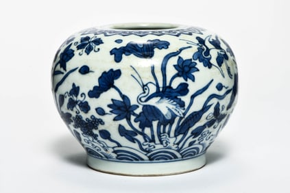 A BLUE-AND-WHITE 'LOTUS' JAR