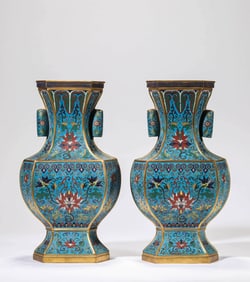 A PAIR OF CLOISONNé ENAMEL 'FLORAL' VASES