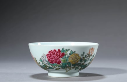 A FAMILLE-ROSE 'FLORAL PROSPERITY' BOWL