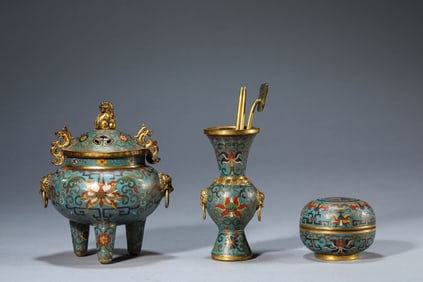 A SET OF CLOISONNé ENAMEL CENSER AND VASES