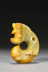 A JADE PIG-DRAGON