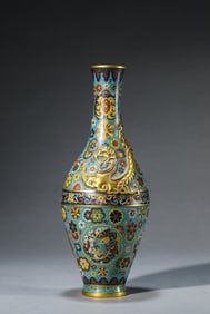 A CLOISONNé ENAMEL 'CHRYSANTHEMUM AND DRAGON' VASE