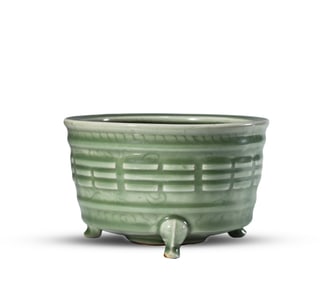 A CELADON CENSER