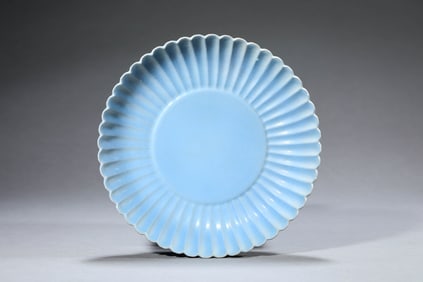 A SKY-BLUE GLAZED CHRYSANTHEMUM-SHAPED DISH