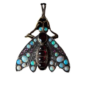 VICTORIAN 14K SILVER-OVER-GOLD AUSTRALIAN OPAL AND BOHEMIAN GARNET BUTTERFLY BROOCH-PENDANT