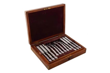 VICTORIAN STERLING SILVER FRUIT SERVICE