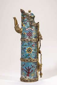 A CLOISONNÉ ENAMEL 'LONGEVITY AND DRAGON' EWER
