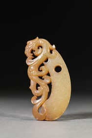 A JADE ORNAMENT