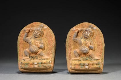 A PAIR OF TIBETAN GUGE-STYLE ACHALA CLAY TSA-TSAS