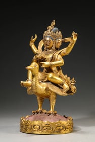 A LACQUERED BRONZE FIGURE OF BUDDHA
