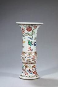 A WUCAI 'LONGEVITY AND DRAGON' VASE