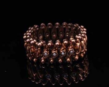GOLD NATURAL PEARL EXPANDABLE BRACELET